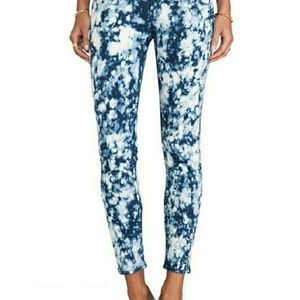 RESERVED FOR CASSIE💜